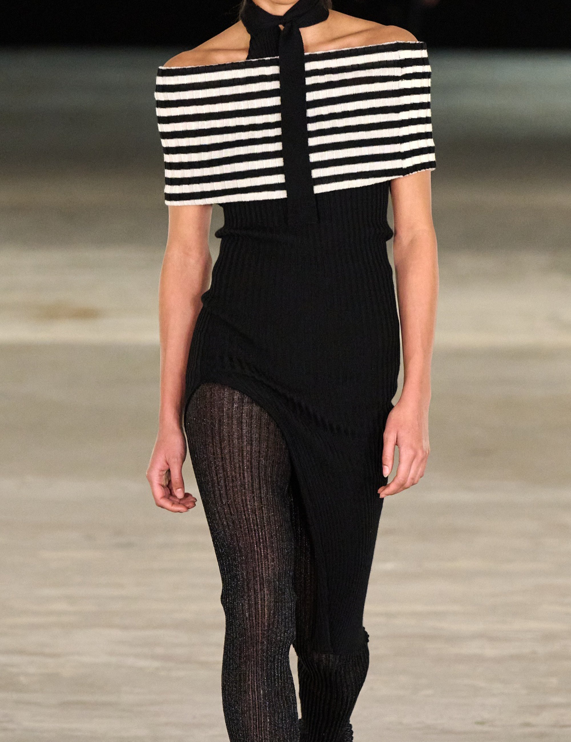 Cherry Shrug Black/Ecru Stripes