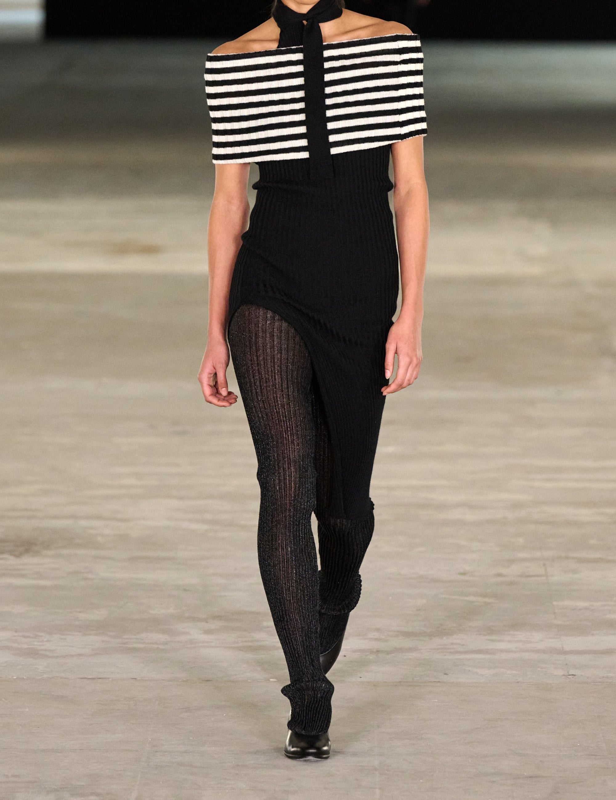 Tia Dress Black